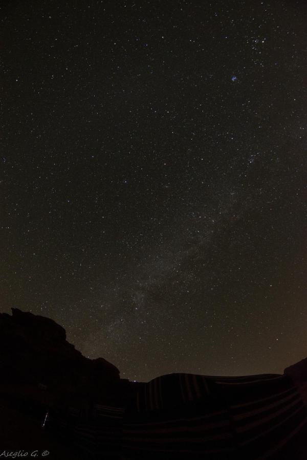 Hotel Stars Life Camp-Tour Wadi Rum Exterior foto