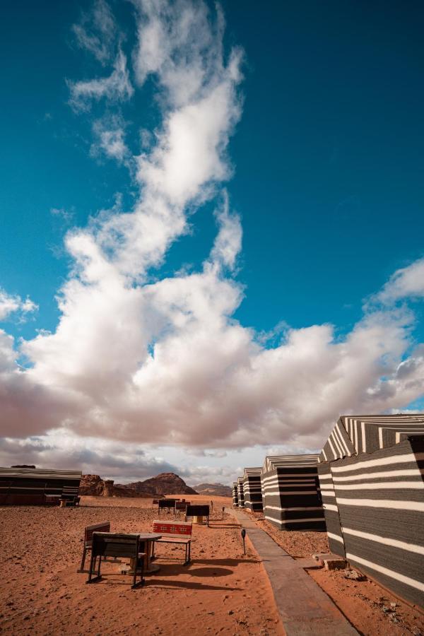 Hotel Stars Life Camp-Tour Wadi Rum Exterior foto