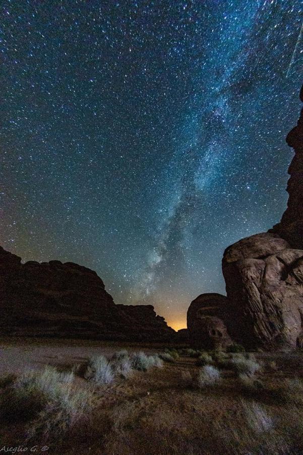 Hotel Stars Life Camp-Tour Wadi Rum Exterior foto