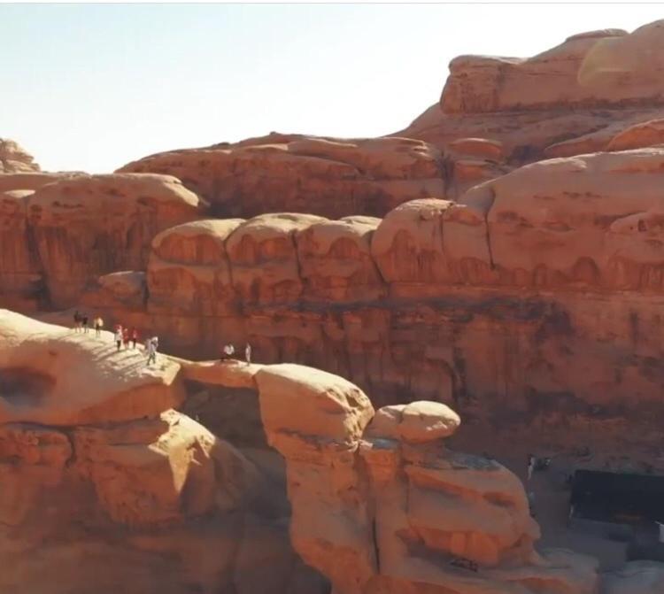 Hotel Stars Life Camp-Tour Wadi Rum Exterior foto