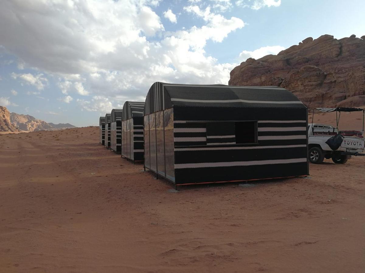 Hotel Stars Life Camp-Tour Wadi Rum Exterior foto